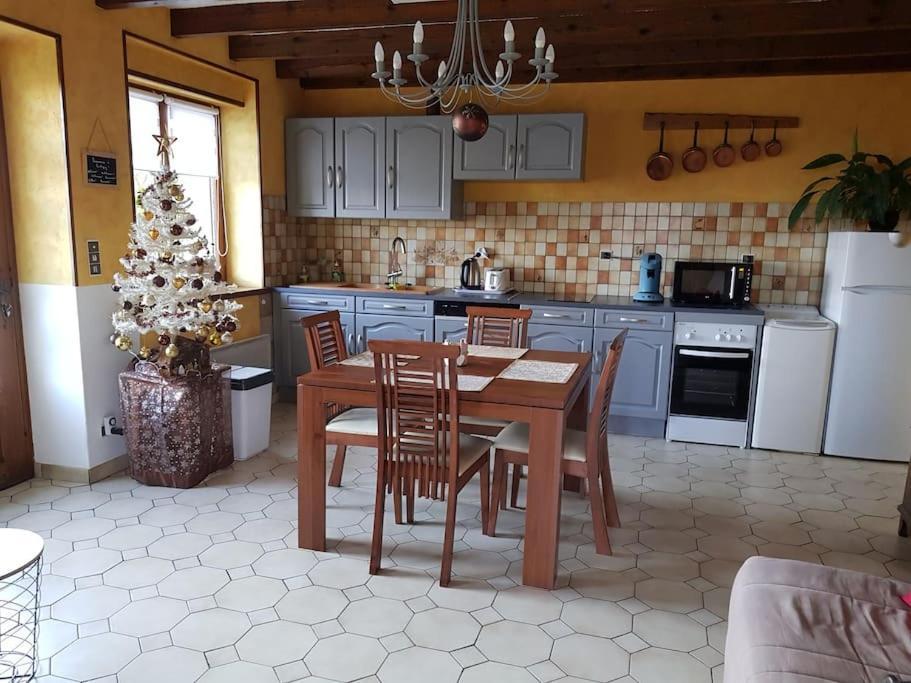Les Souchottes, Charmante Maisonnette Bulligny Экстерьер фото